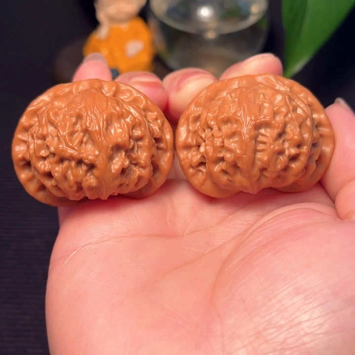 把件文玩核桃宫灯狮子头42