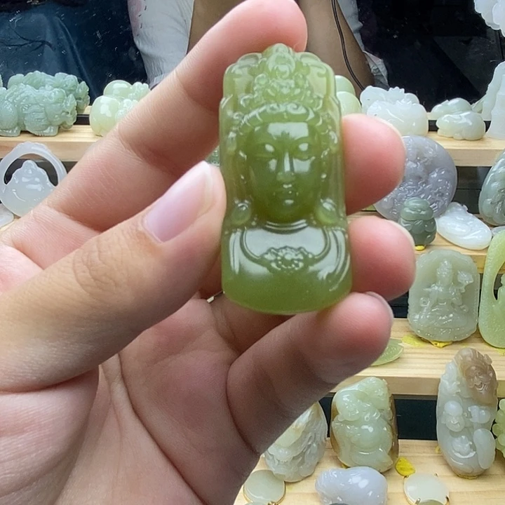 未镶嵌和田玉挂件