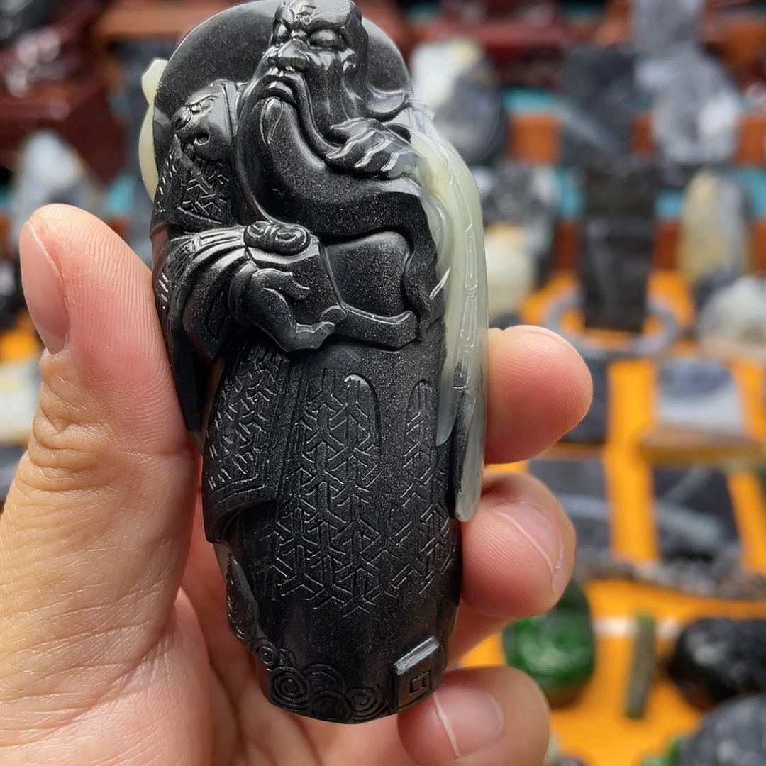 枫****和田玉未镶嵌把件