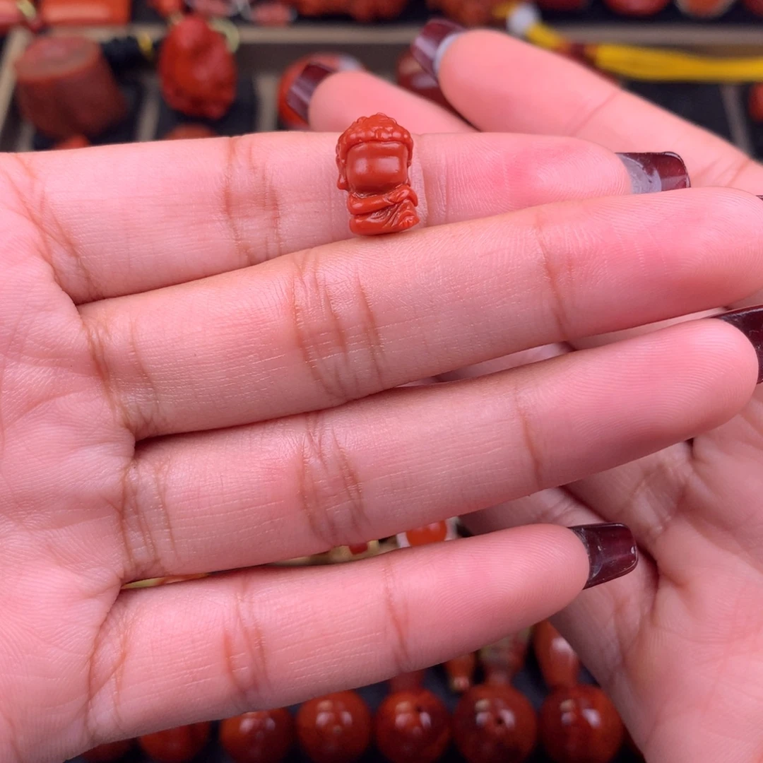 南红玛瑙未镶嵌无相佛8+