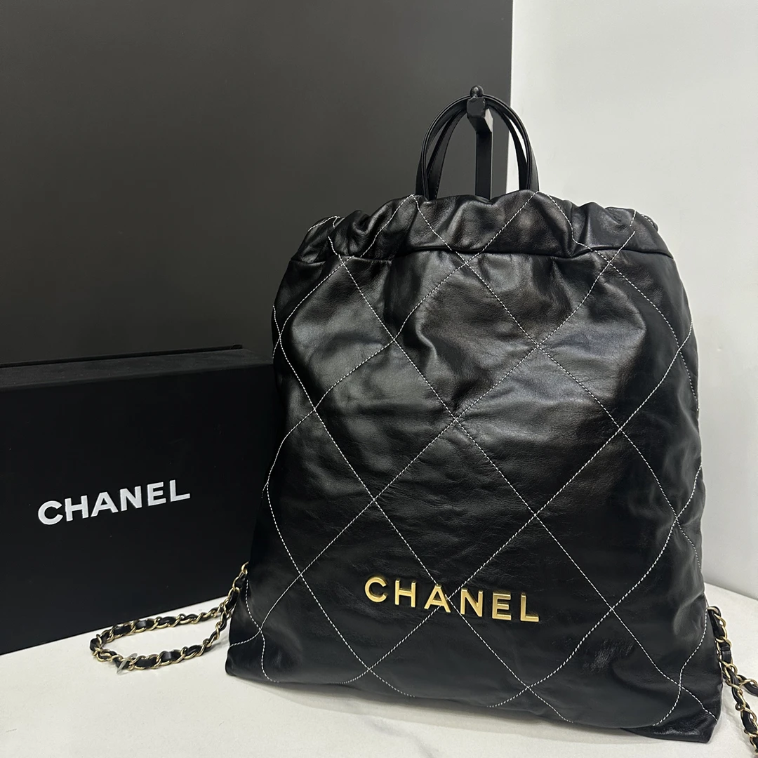 95新 Chanel/香奈儿 22bag双肩包中号芯片34cm/JJ5102001