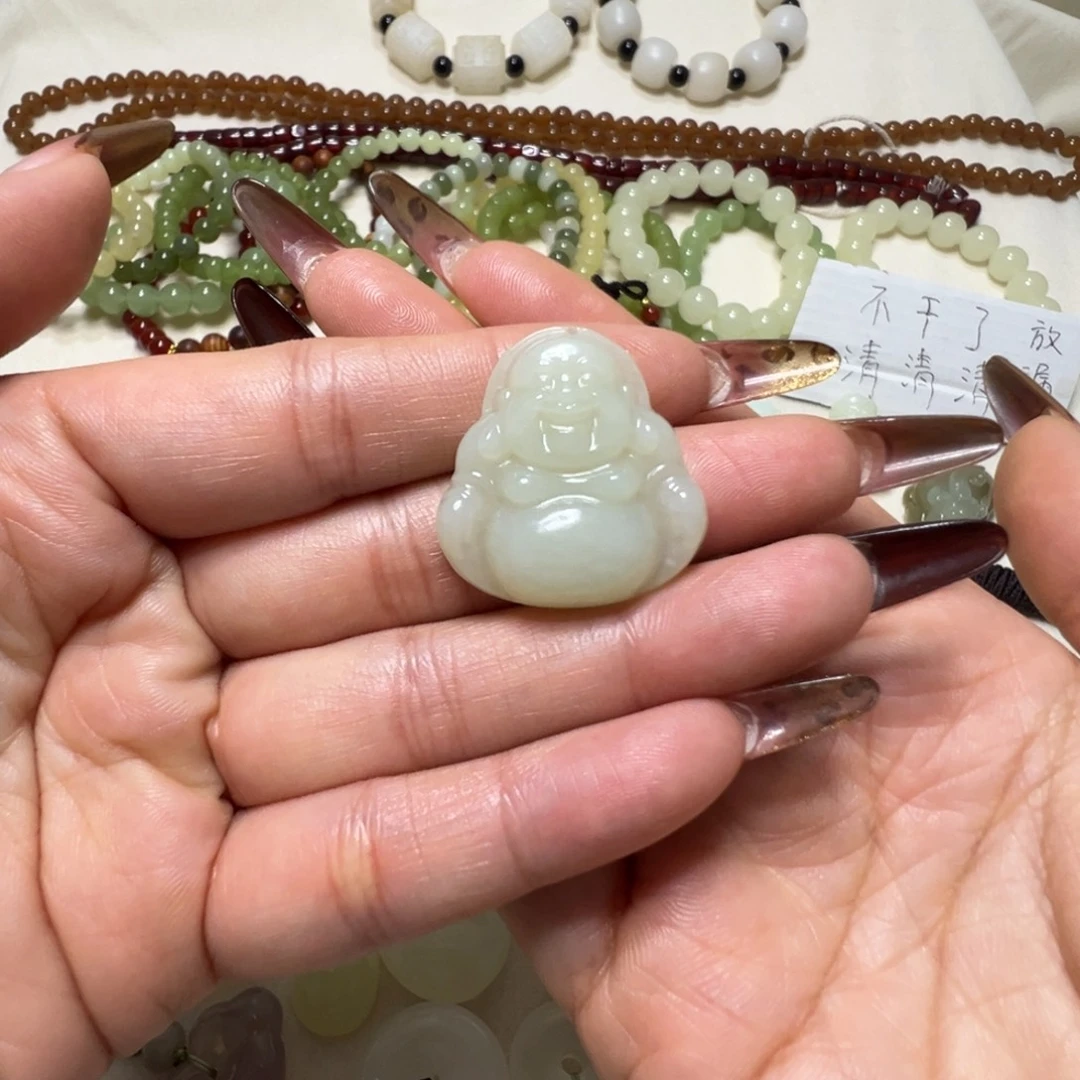 和田玉（糖玉）未镶嵌颈饰