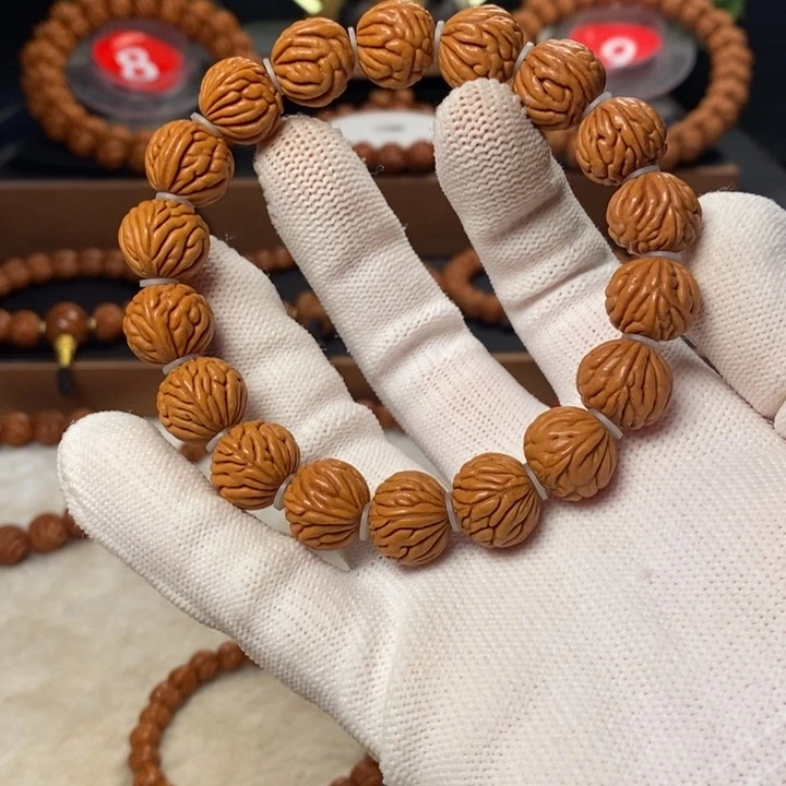 桃核吊坠秦岭龙纹