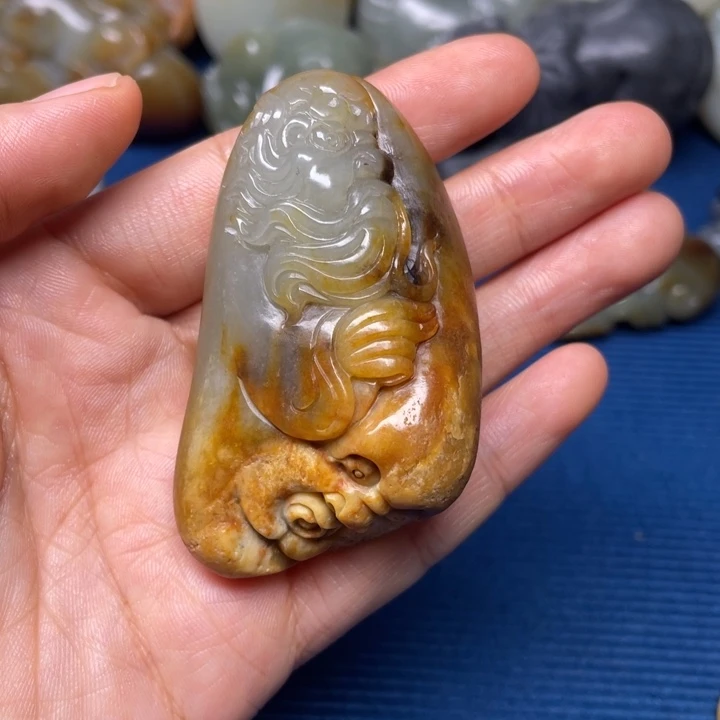 颈饰未镶嵌和田玉良*厚