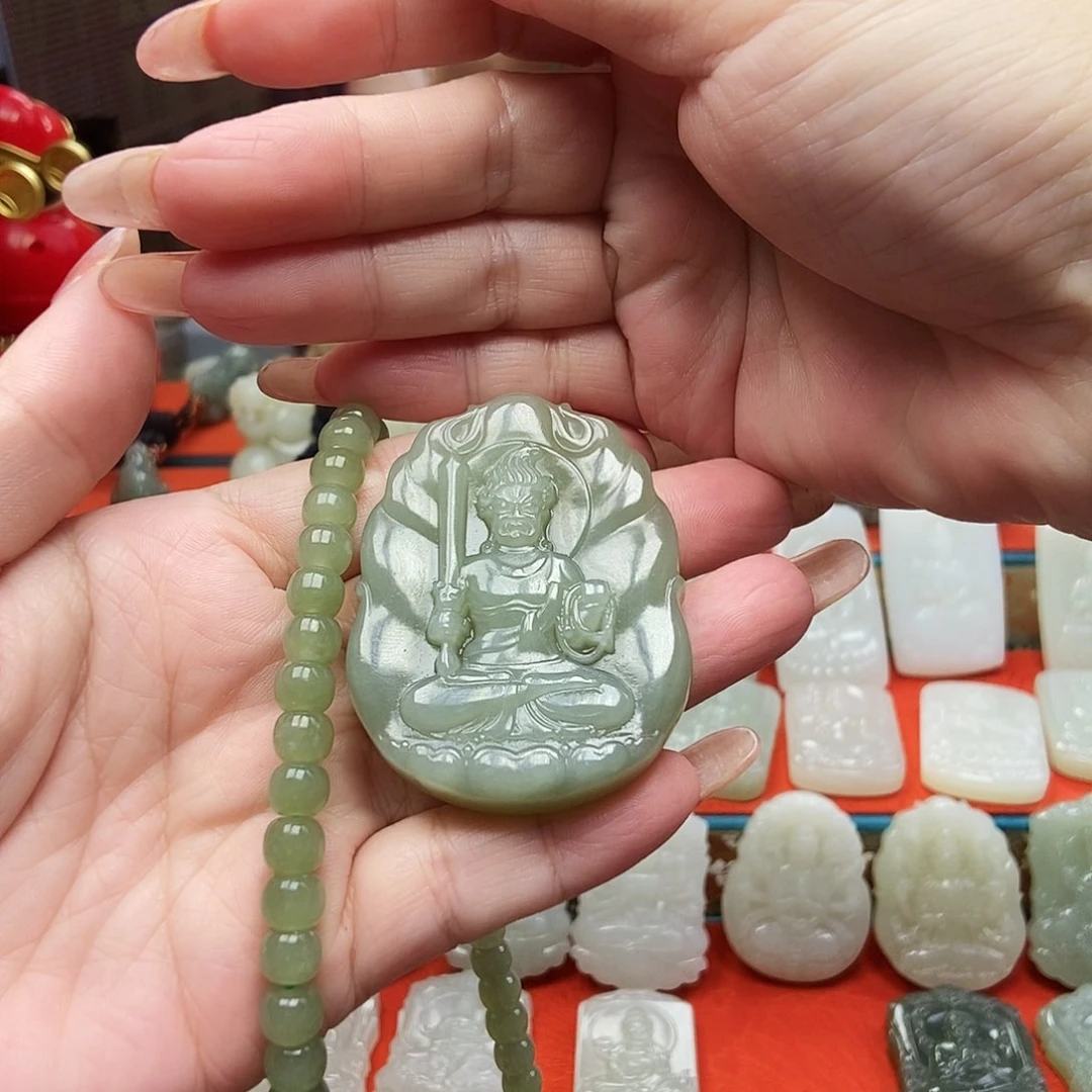 颈饰未镶嵌和田玉功**猫