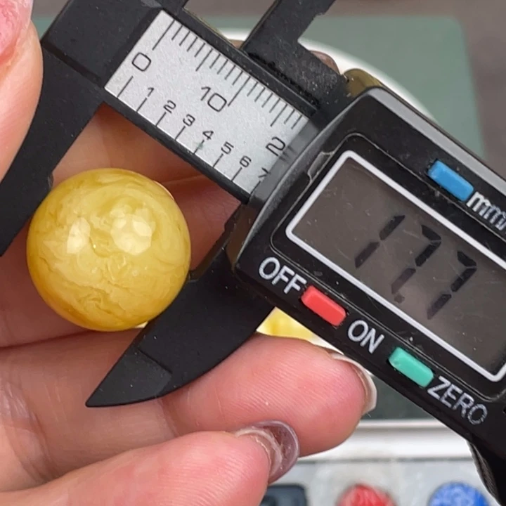 琥珀裸石未镶嵌蜜蜡1123