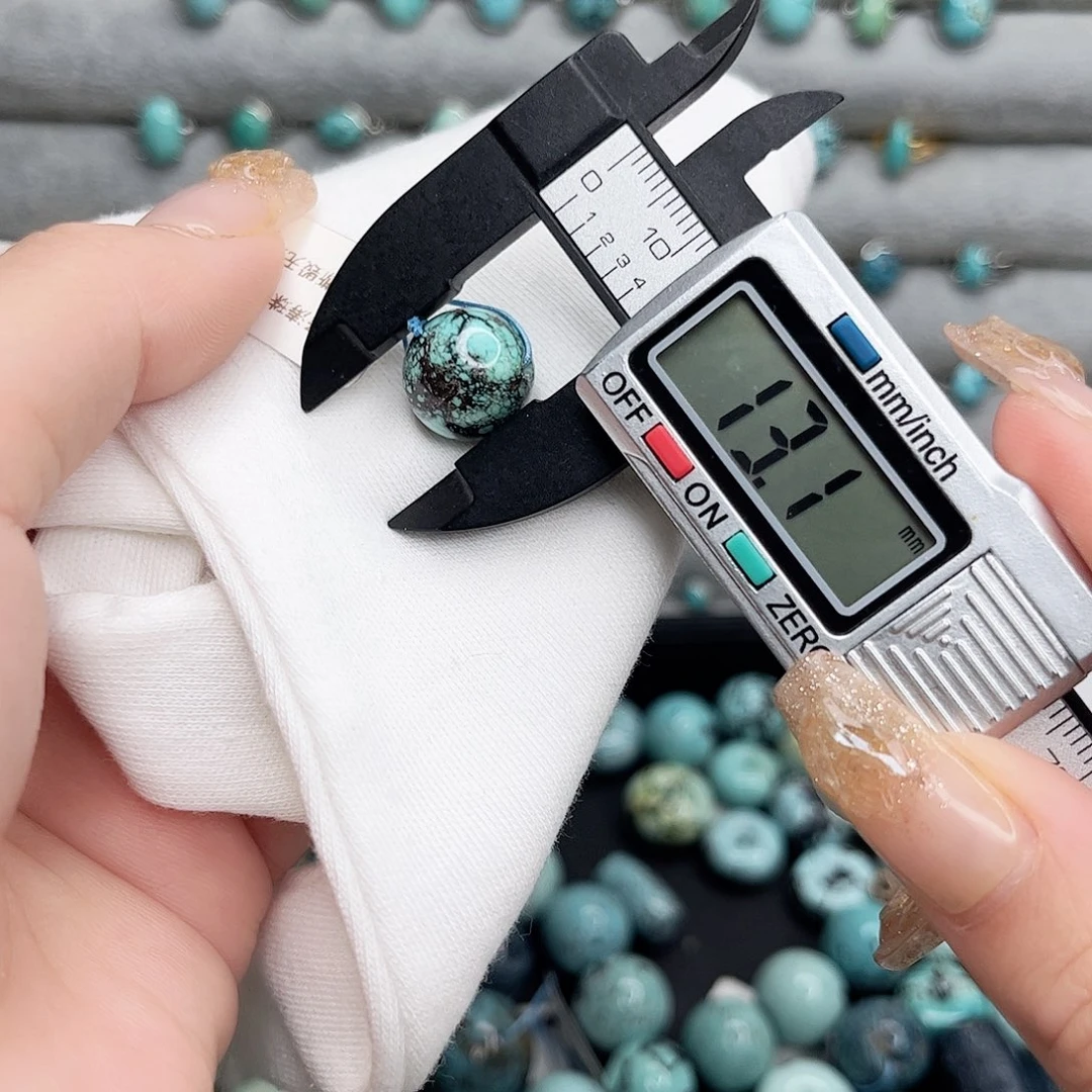 绿松石绿松石未镶嵌