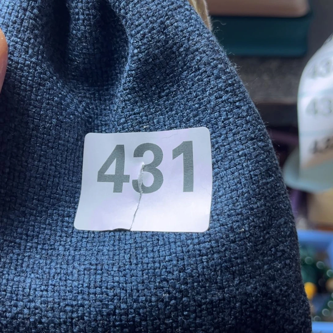 小***枚大叶紫檀（黑酸枝木类）