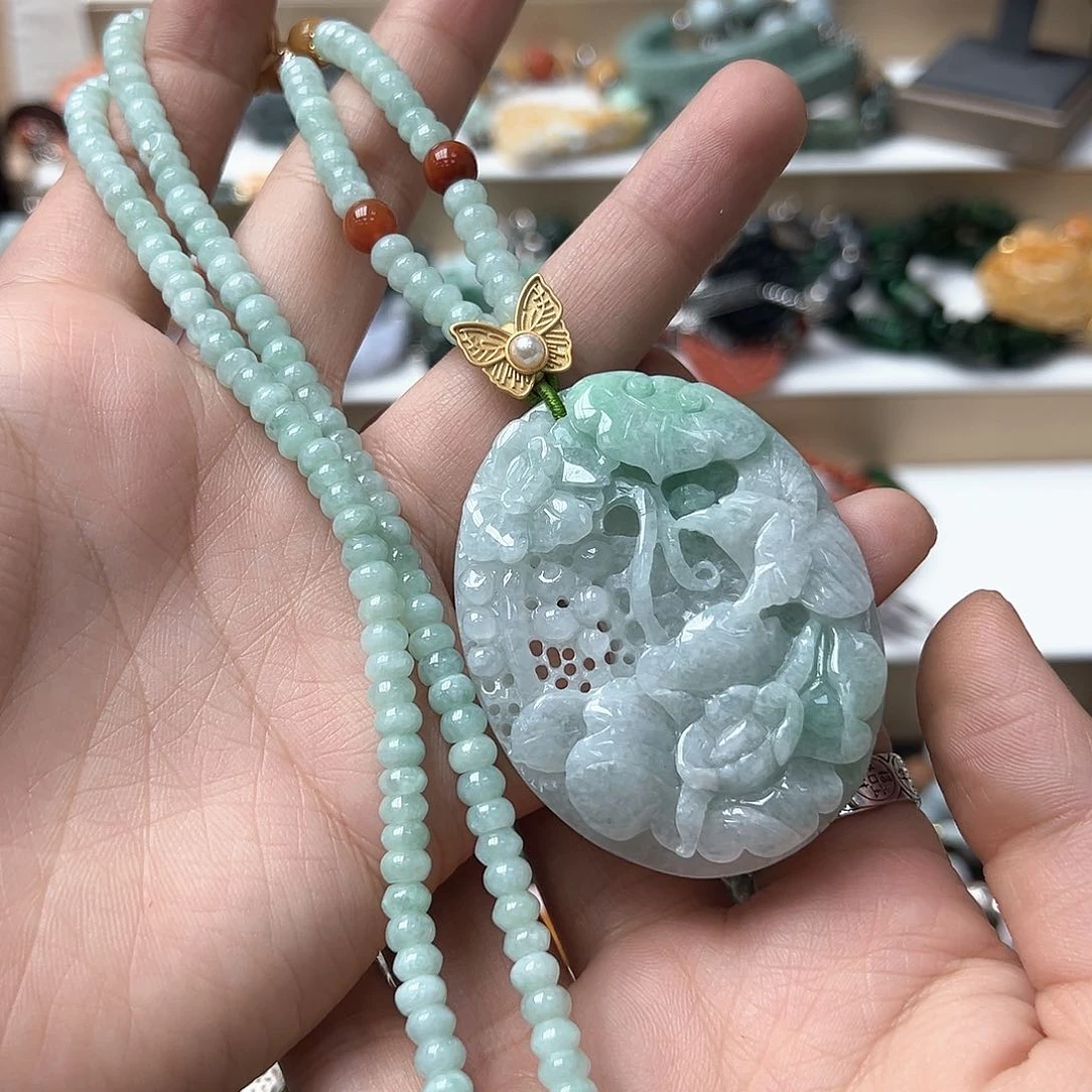 翡翠戒指未镶嵌晚*歌