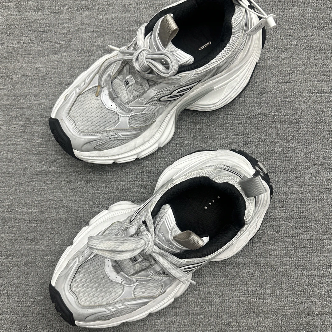 95新 Balenciaga/巴黎世家 42 巴黎世家10xl 老爹鞋 灰白色