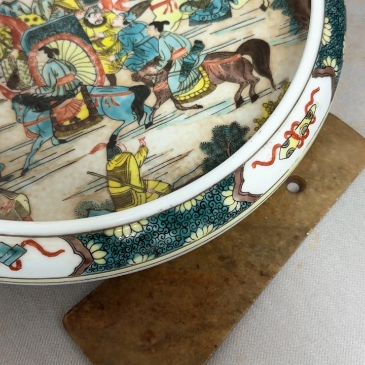 摆件我***衣g h v gh j b b h j n