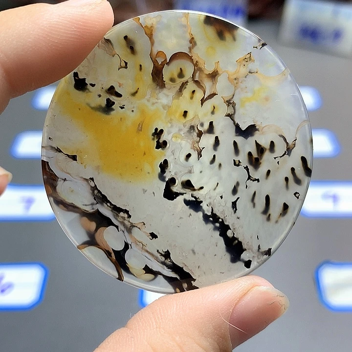 未镶嵌颈饰玛瑙/玉髓