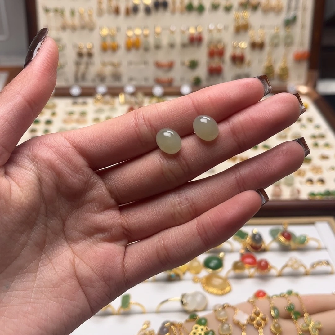 和田玉银S925镀金镶嵌耳坠