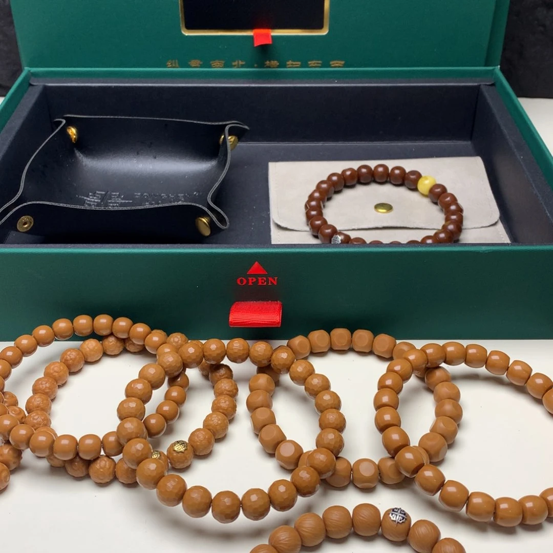 闷***声猴头核桃手串光柱