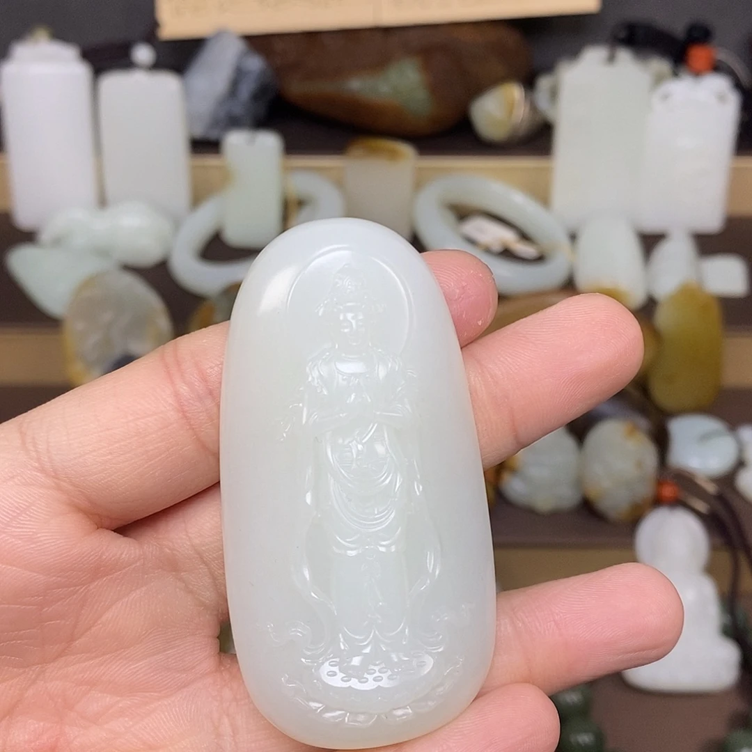 和田玉未镶嵌颈饰