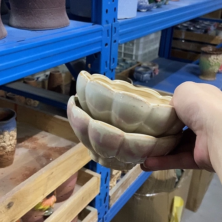 花盆单场满9.9发货13*6瑕疵