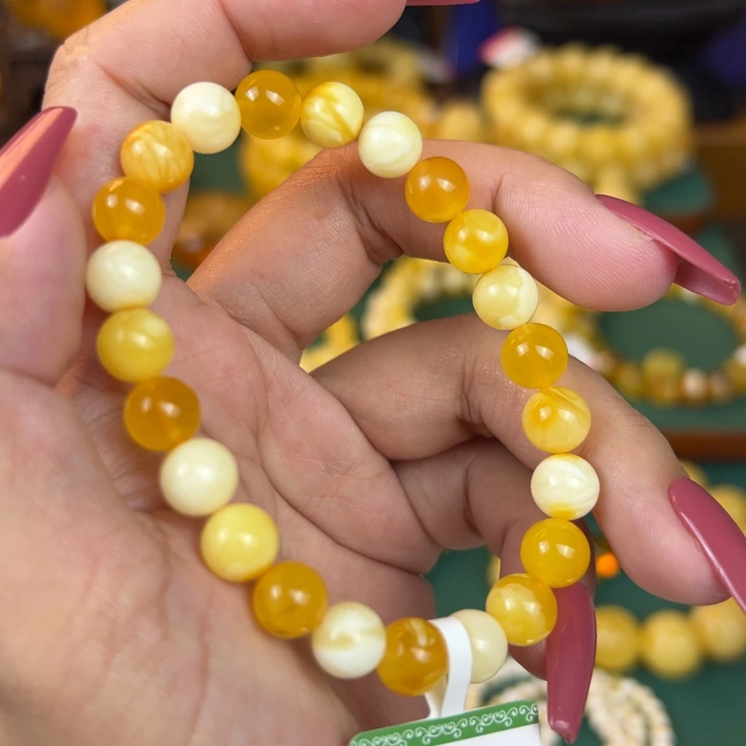 未镶嵌琥珀珠宝奇石