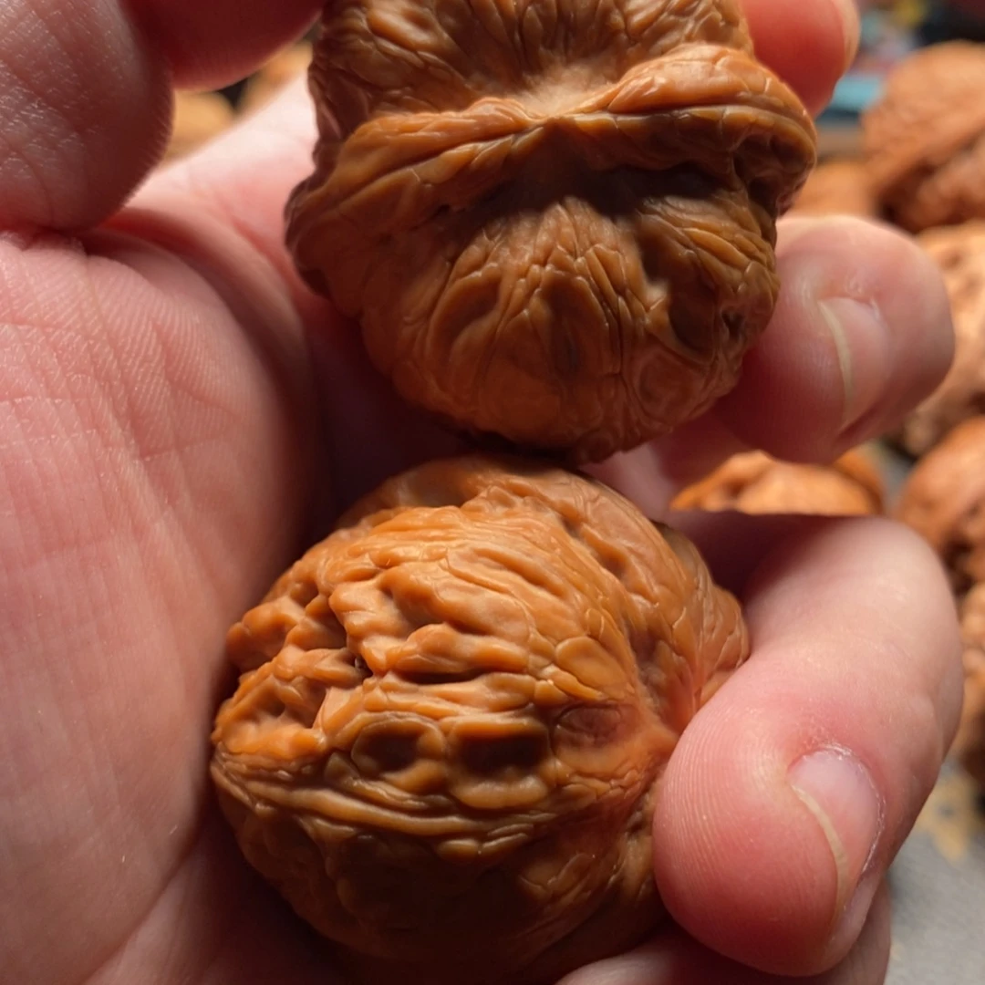 T***.文玩核桃吊坠文玩核桃