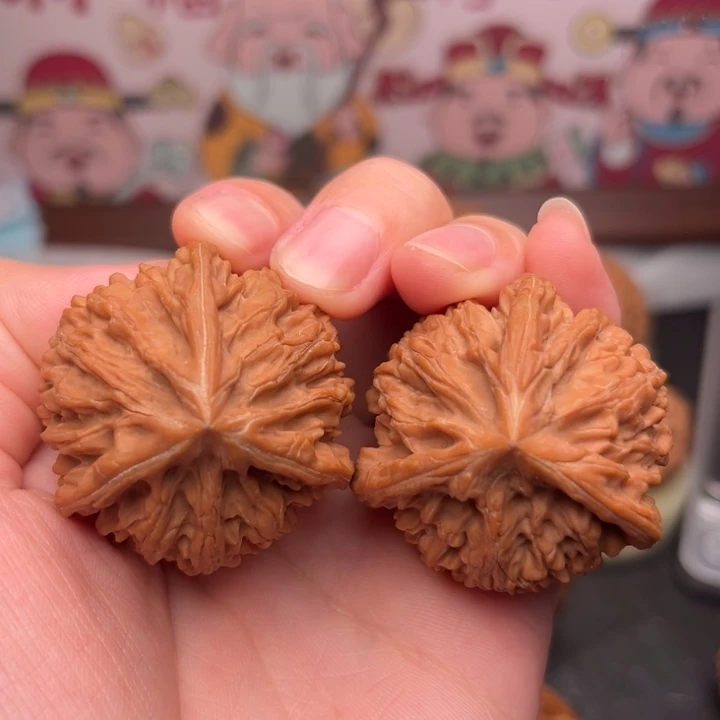 吊坠文玩核桃玉龙球奔