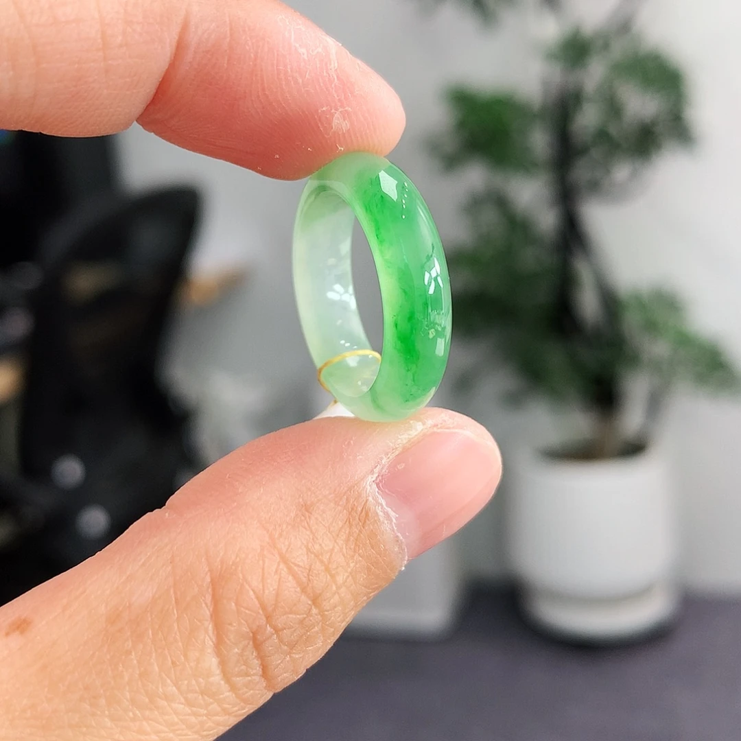 翡翠未镶嵌戒指10-11号