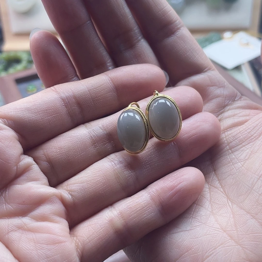 和田玉耳饰银S925镀金镶嵌南*啦