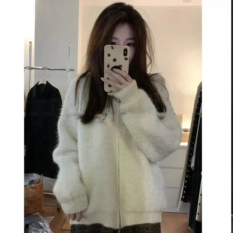 韩系穿搭拉链连帽毛衣女秋冬慵懒高级感宽松软糯加厚针织开衫外套