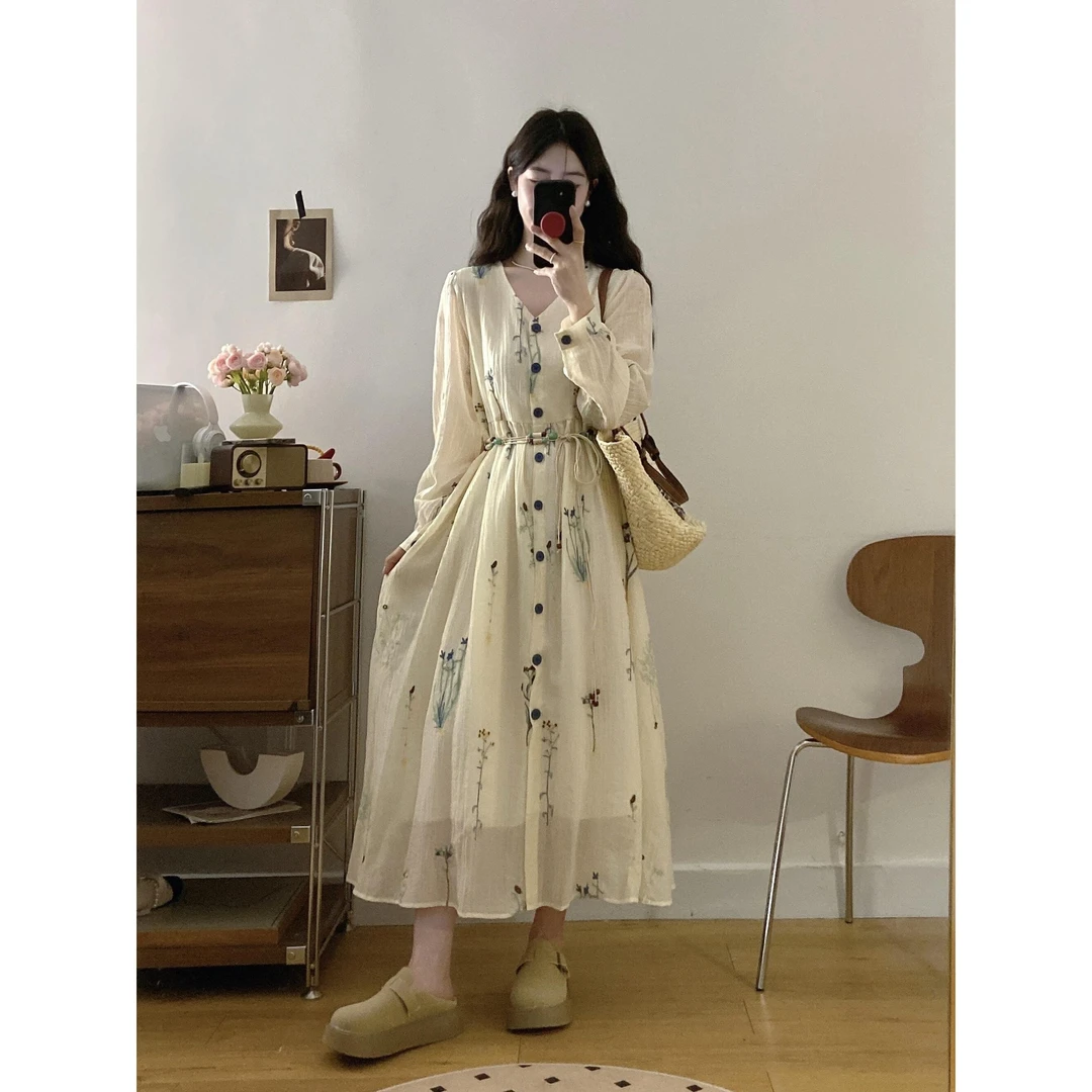 大码【芍药少女】春夏法式少女感立体刺绣花温柔V领收腰显瘦连衣裙