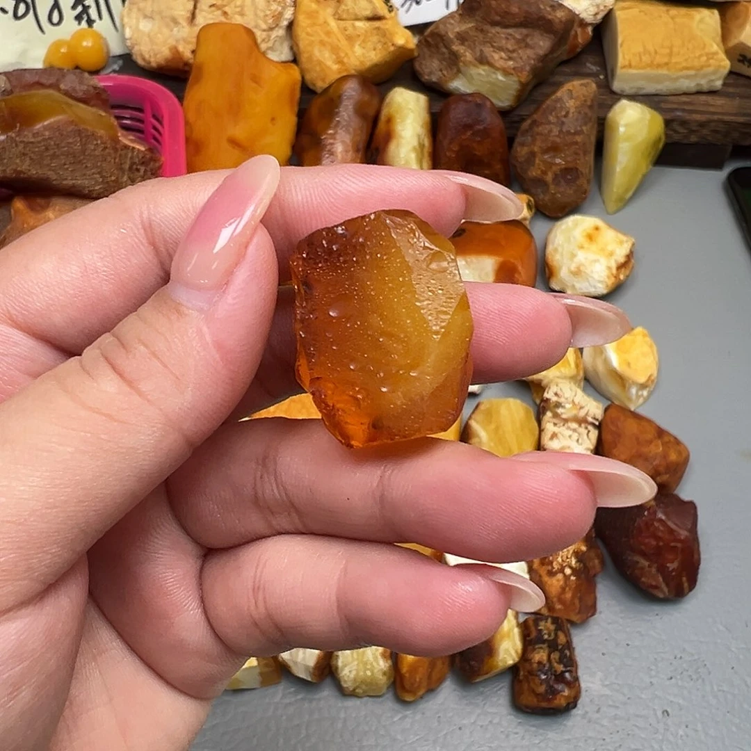 ****定制琥珀未镶嵌蜜蜡