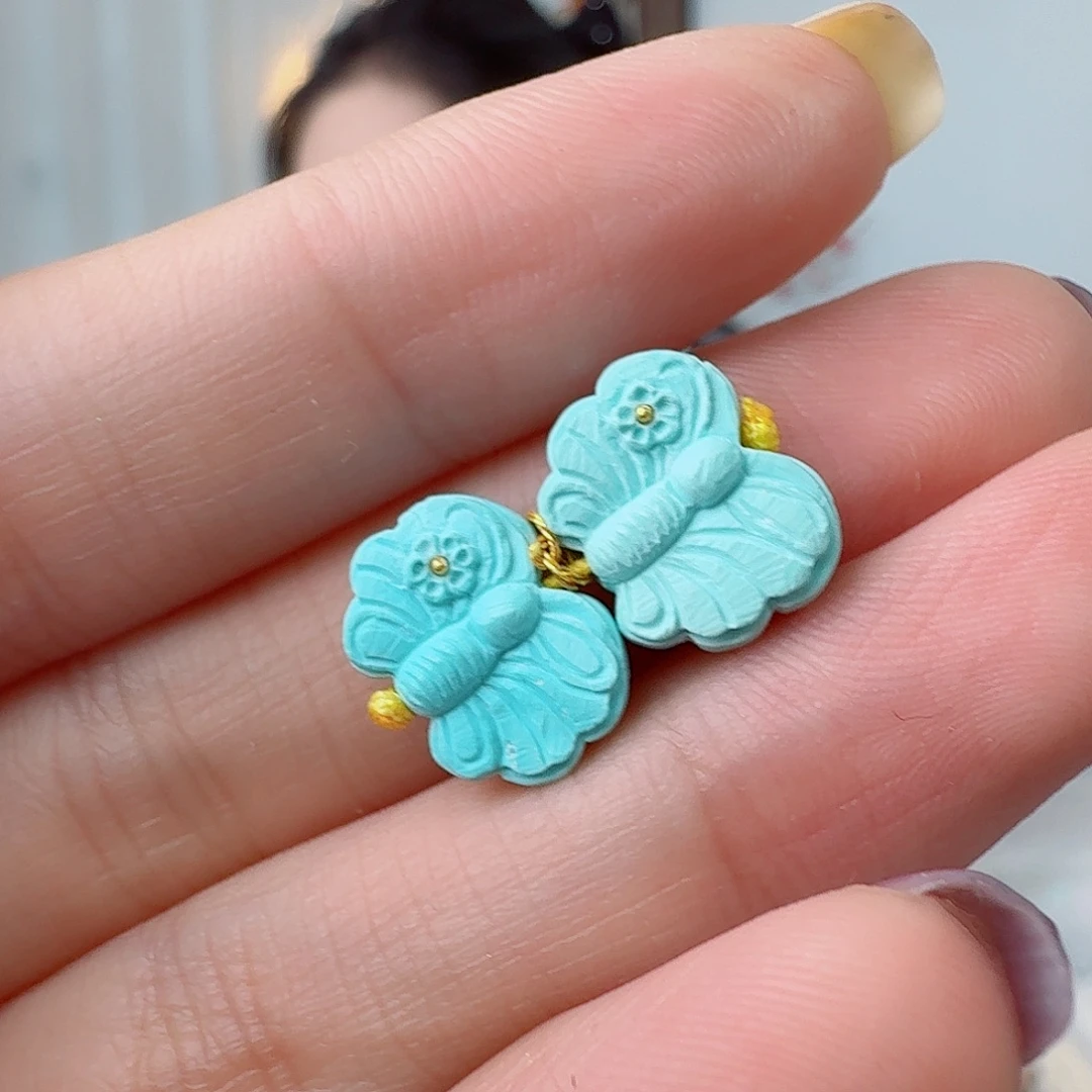 绿松石未镶嵌珠宝奇石