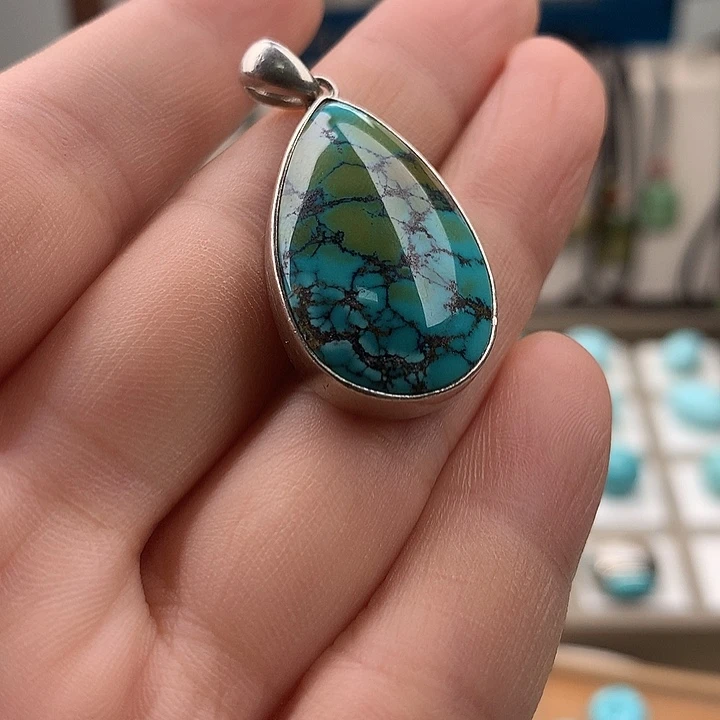 绿松石未镶嵌配饰j