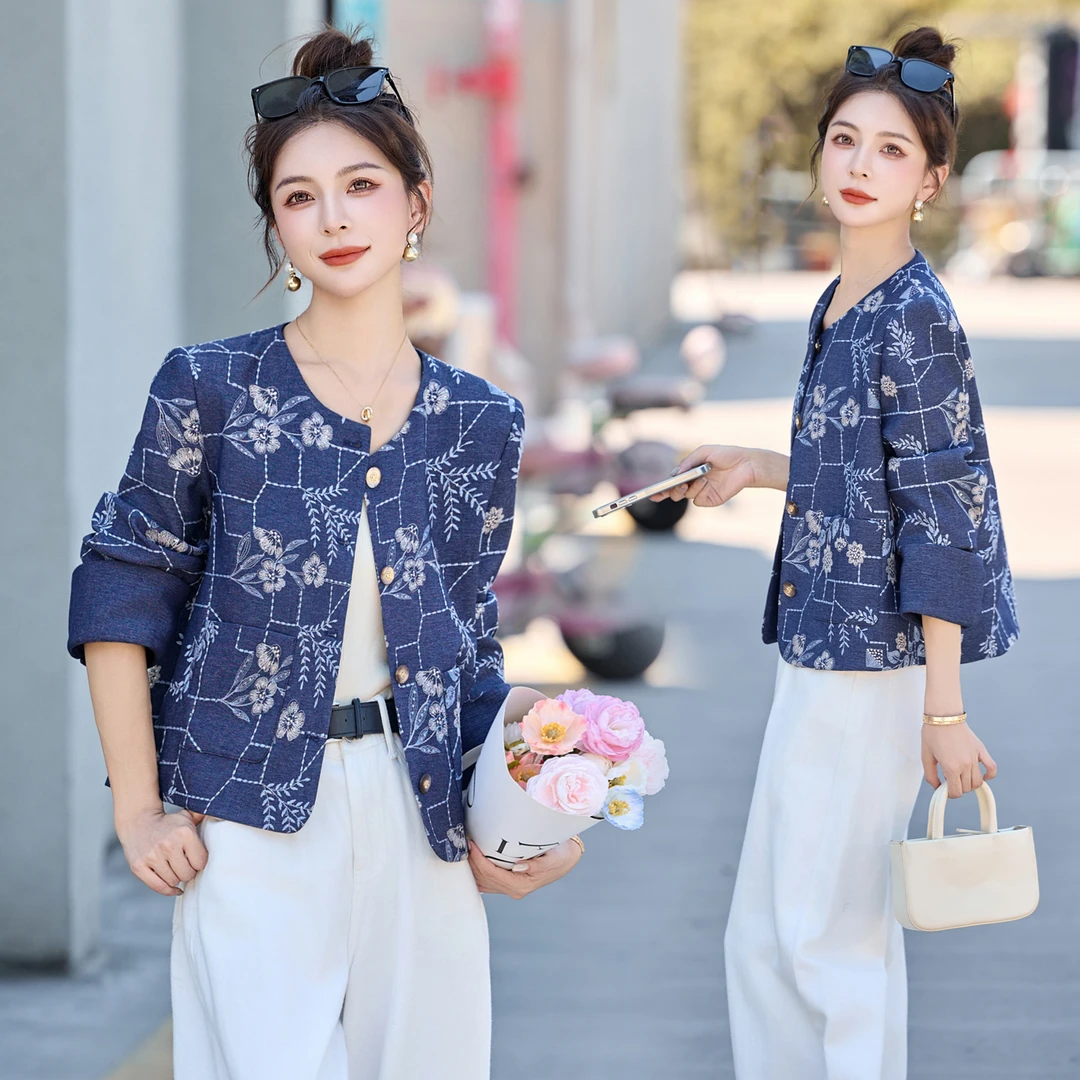 小香风亮片刺绣外套女2025年春秋新款高级感优雅大气百搭短款上衣