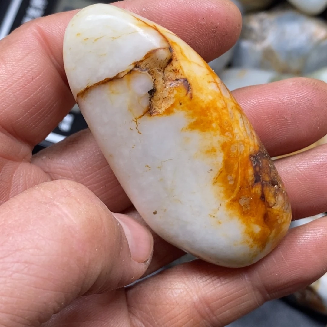 和田玉（糖玉）挂件未镶嵌