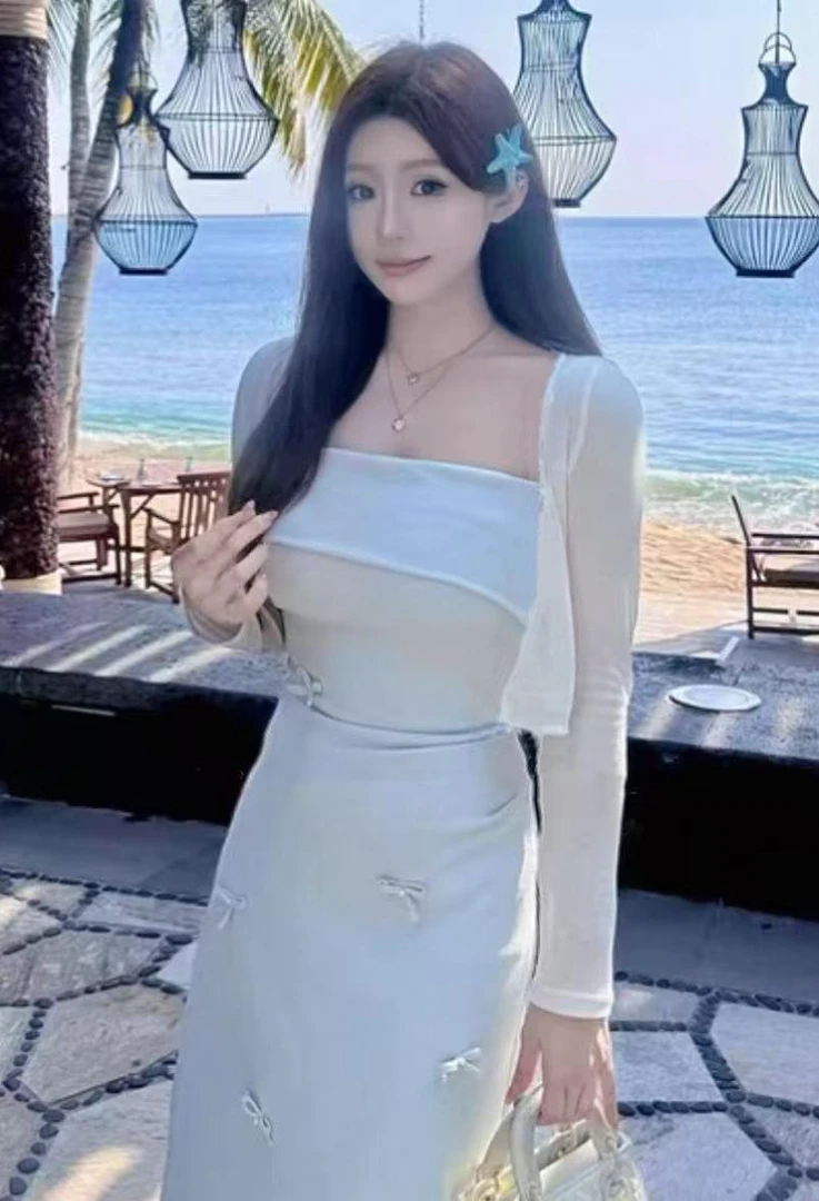 南南穿搭~新款夏季气质高腰不规则领吊带时尚连衣裙(无胸垫)