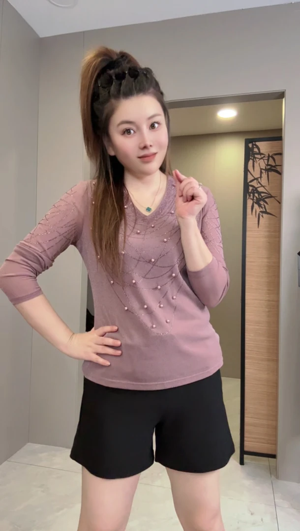 【婷婷】2025秋季新款时尚洋气显瘦8619珠珠打底衫