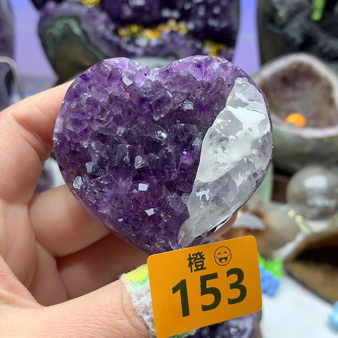 水晶大型摆件（非配饰）未镶嵌?**妈