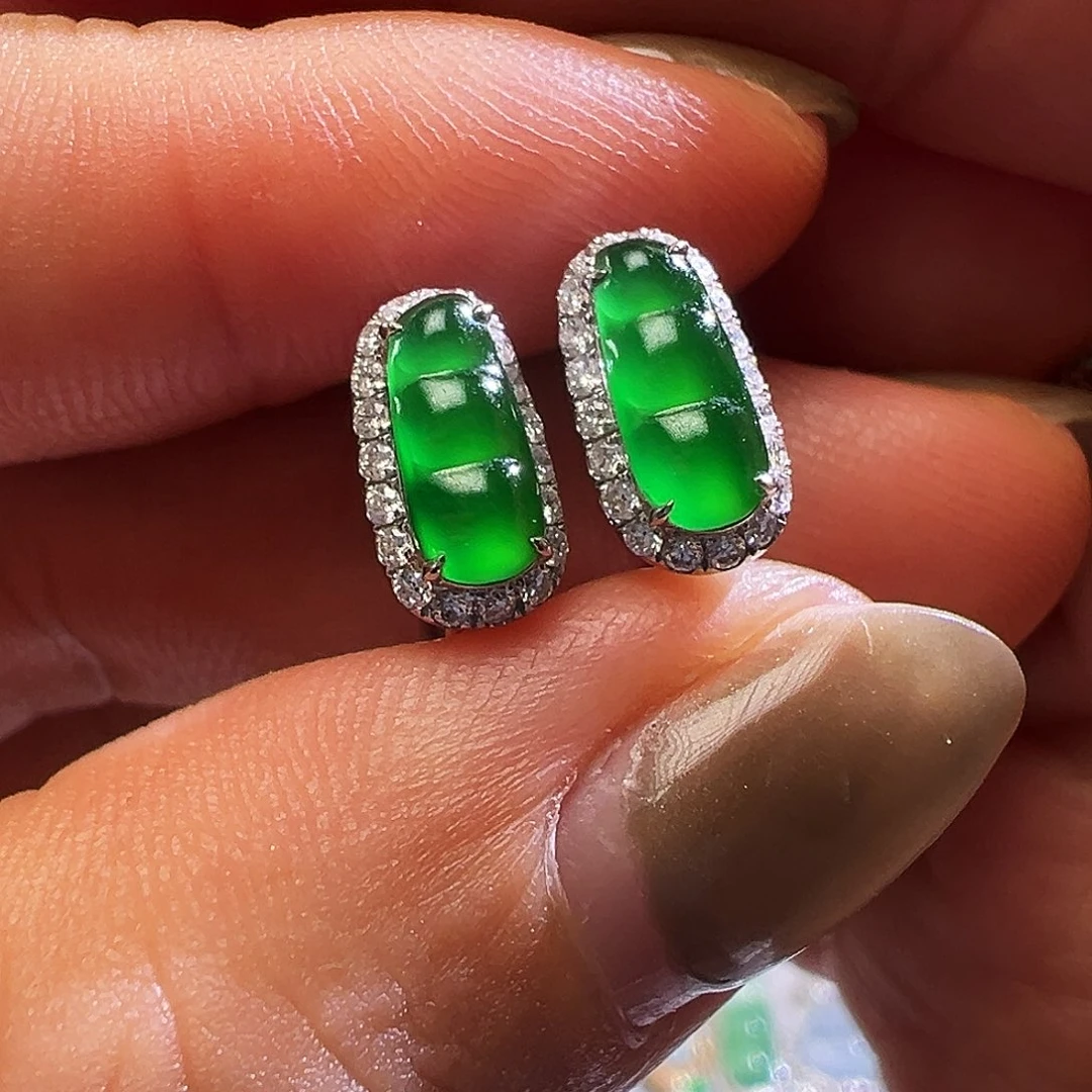 翡翠18K金镶嵌颈饰耳钉