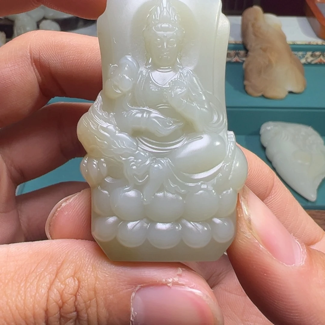 和田玉未镶嵌挂件