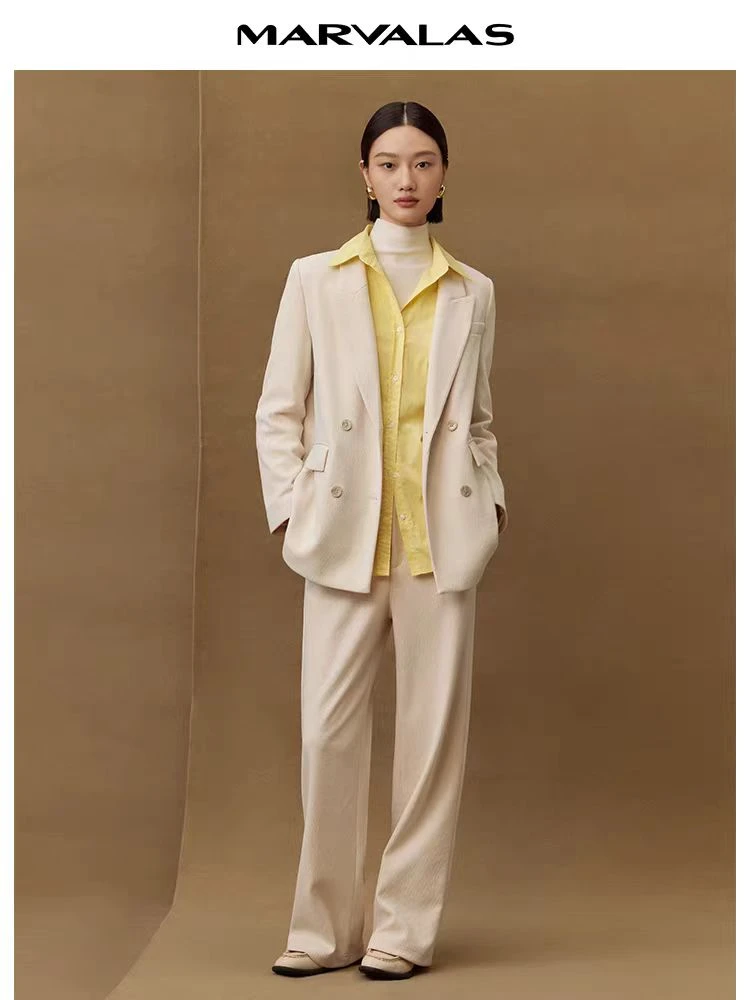 【商场同款】曼德诗雪尼尔通勤西装外套秋冬女设计感西服M423302435