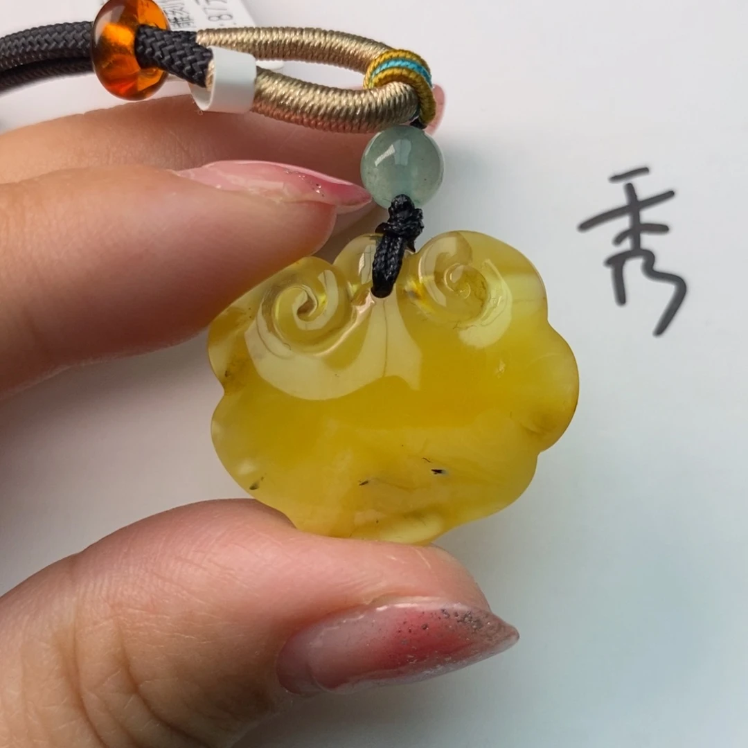 琥珀珠宝奇石未镶嵌
