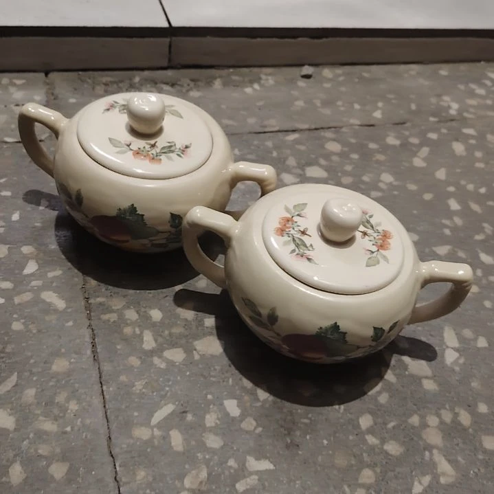 盘陶瓷盘子碗啥都有