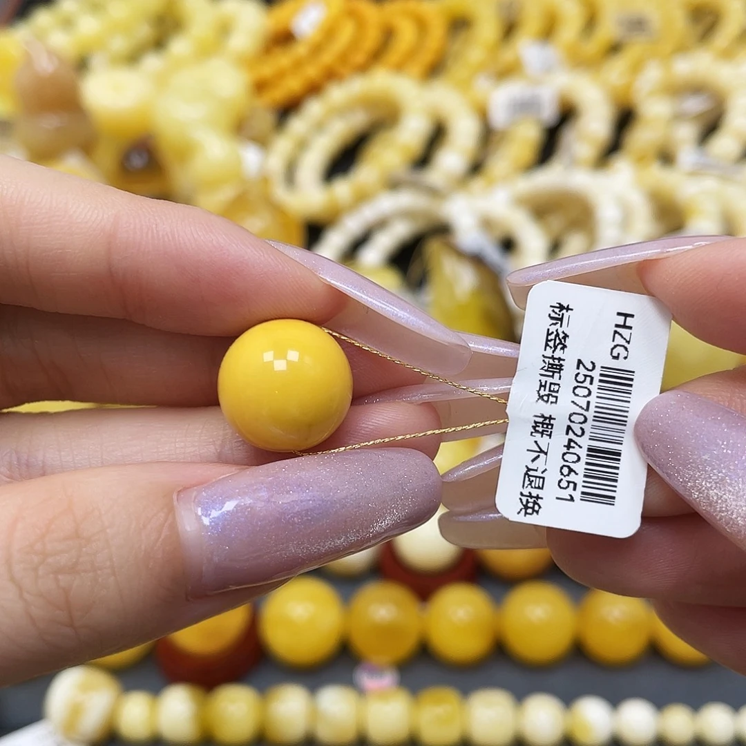 琥珀未镶嵌裸石圆珠13.7mm矿灰