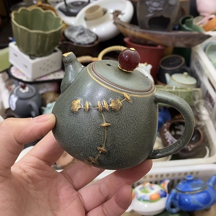 陶瓷艺术品及陶瓷制品