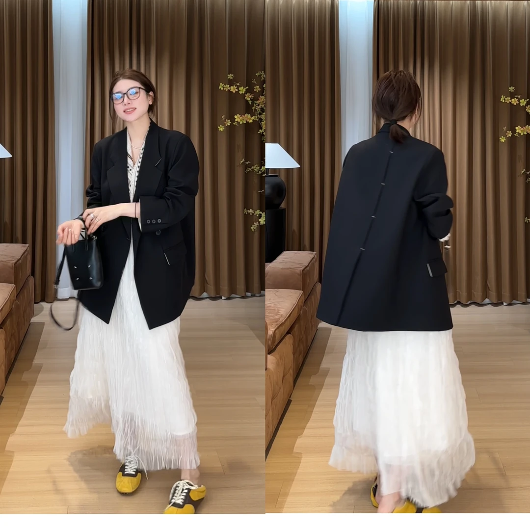 月月不吃鱼 2025春款小众设计极简风肌理感网纱半身裙 2502C307