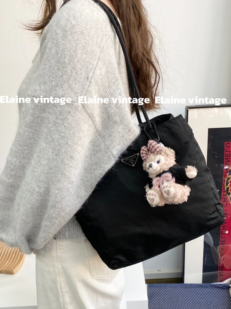95新 Prada/普拉达 黑银开口式托特单肩降落伞24