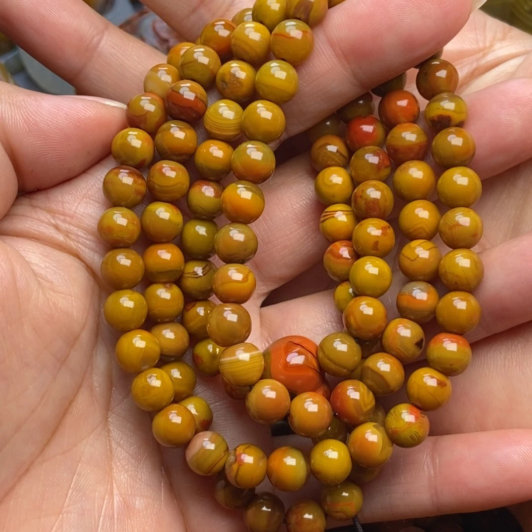 玛瑙/玉髓颈饰未镶嵌战国红