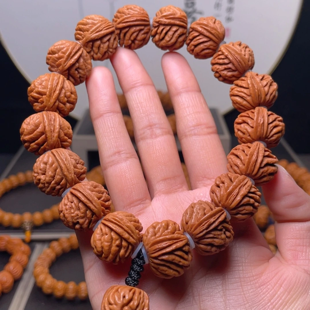 桃核吊坠20尺寸刺龙