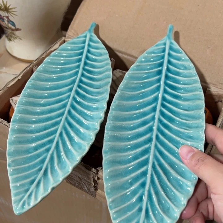 陶瓷花瓶摆件微瑕捡漏出长30宽10公分