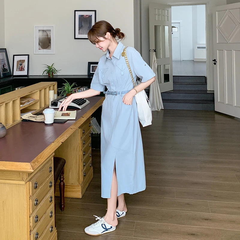 浅蓝色轻熟风收腰显瘦气质a字衬衫长裙女夏季新款开叉牛仔连衣裙