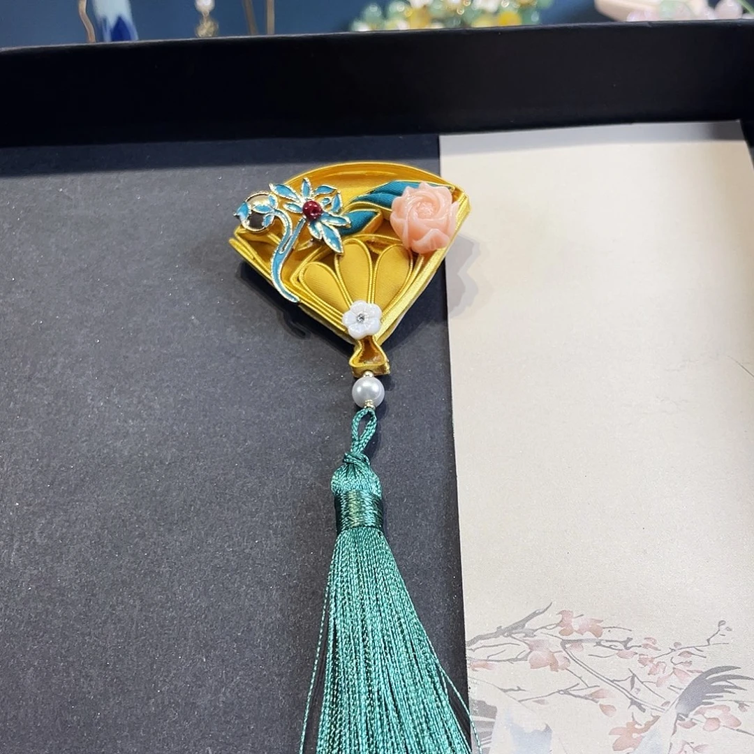 斑***色无铜合金福利胸针