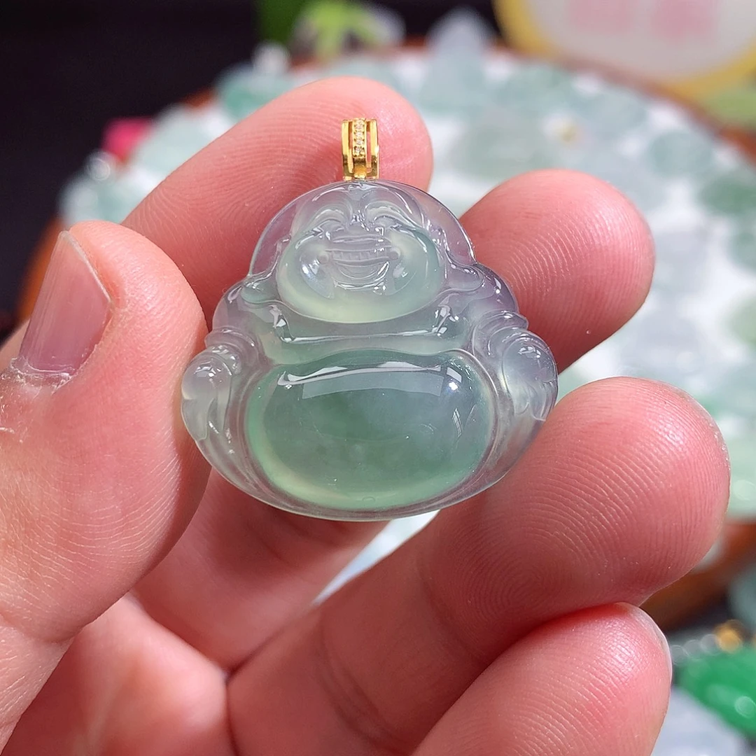 大***～翡翠未镶嵌颈饰佛公